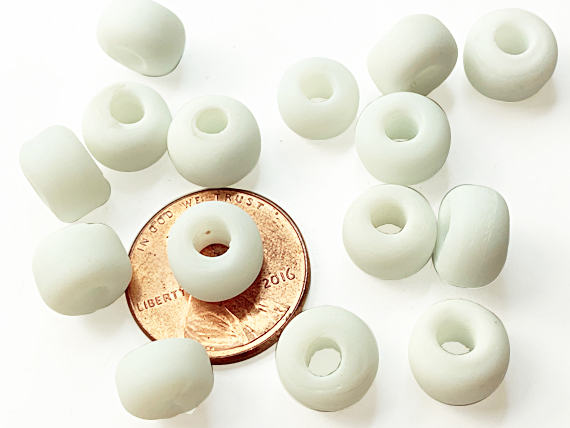 6mm  Opaque White Matt/Frosted Crow  Beads