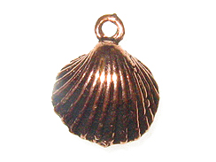14.25x11.5mm Antiqued Copper Scallop Shell Pendant